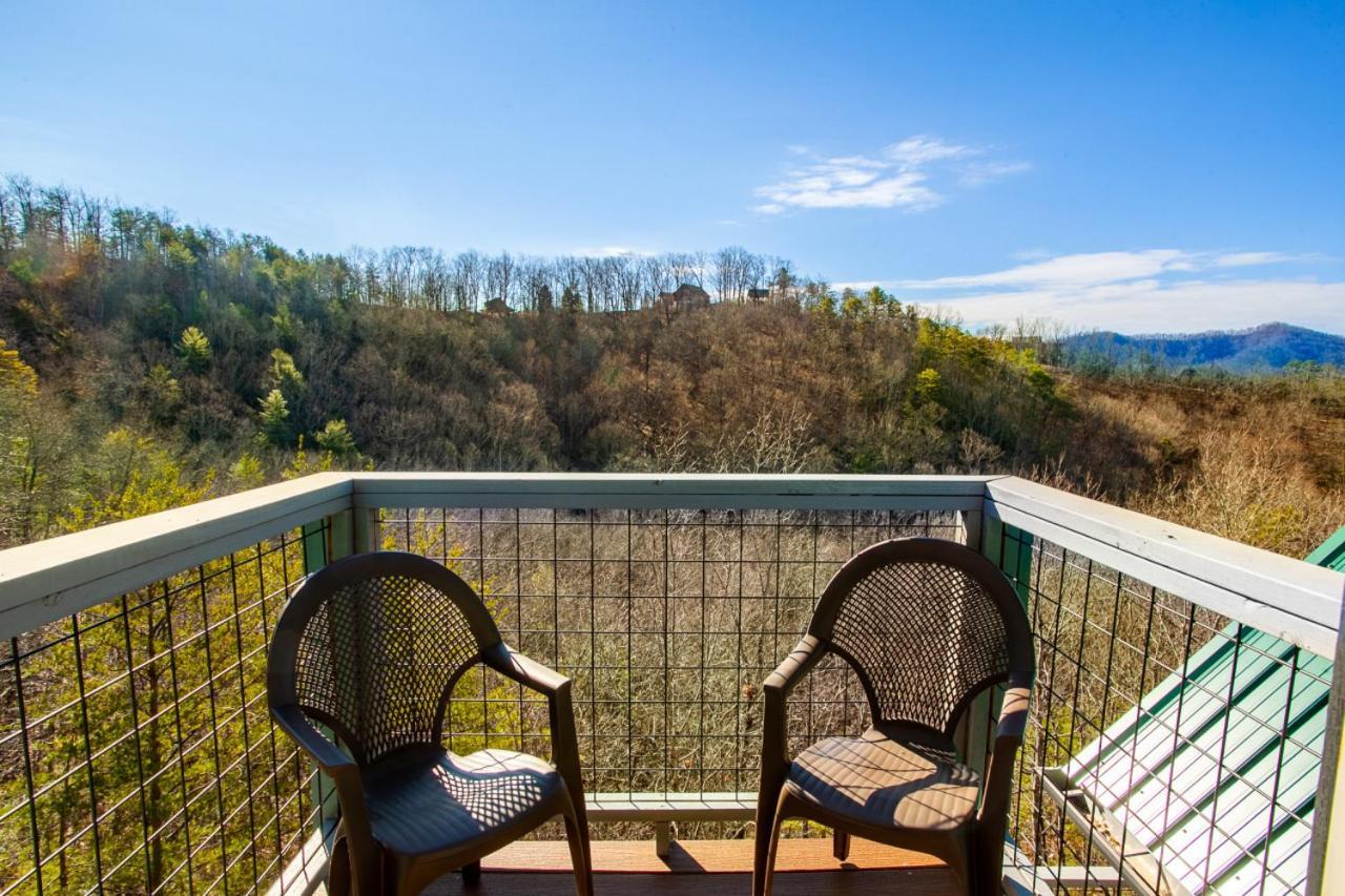 Black Bear Reserve - Mtn View, Hot Tub, Game Room セバービル エクステリア 写真