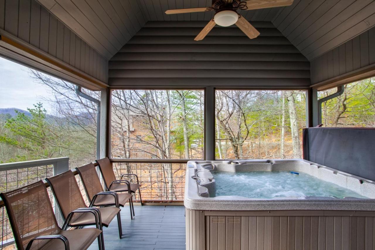 Black Bear Reserve - Mtn View, Hot Tub, Game Room セバービル エクステリア 写真