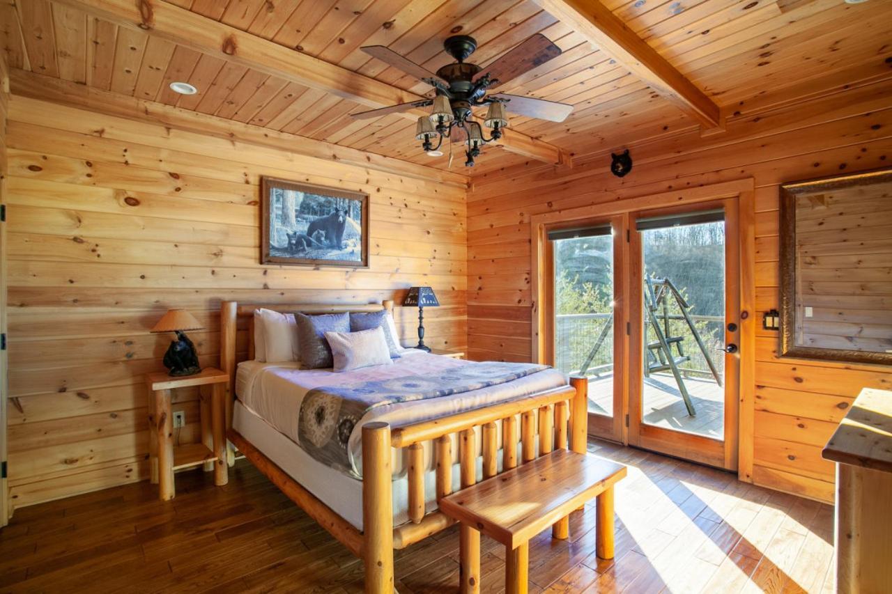 Black Bear Reserve - Mtn View, Hot Tub, Game Room セバービル エクステリア 写真