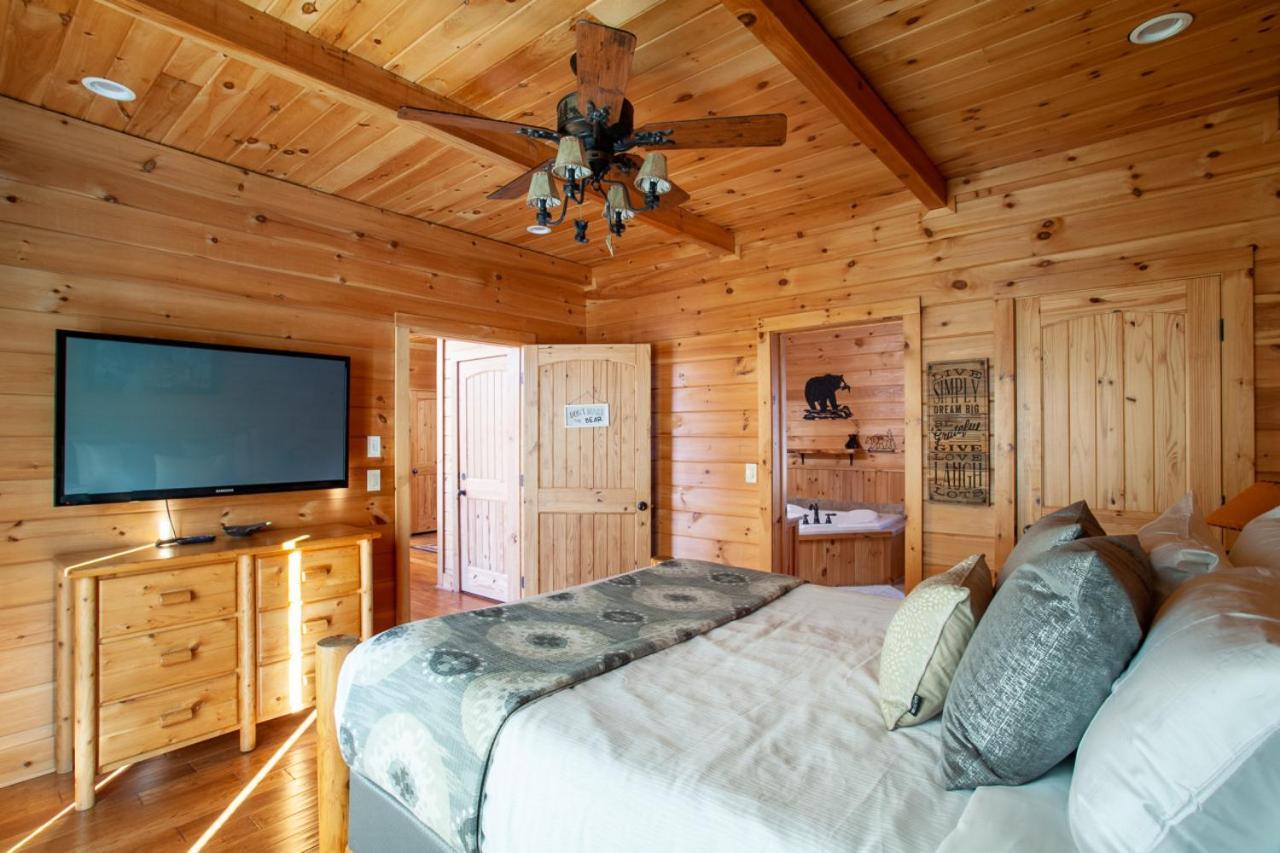 Black Bear Reserve - Mtn View, Hot Tub, Game Room セバービル エクステリア 写真